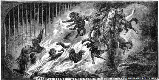 _71735015_women-kissat