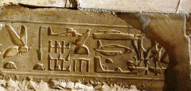 9 esinettä ja rakennetta, joiden alkuperästä ihmiset epäilevät muukalaisia