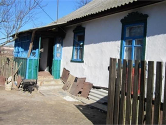 "Kaksi jalkaa ja kasa tuhkaa."  Zhytomyrin alla tutkia vanhan naisen itsestään tapahtuvaa palamista.