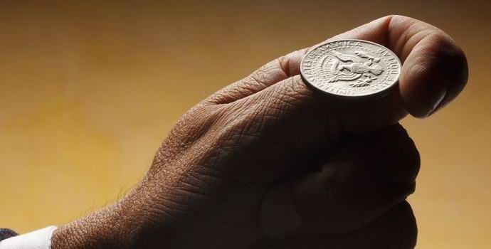 Amerikkalaiset valitsivat pormestarin heittävän kolikon