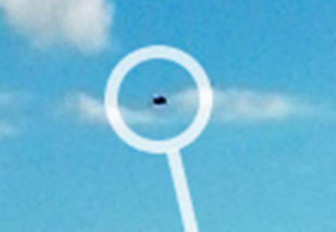 Amerikkalainen valokuvasi UFO: n tien yli