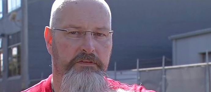 Amerikkalainen hakkeri murtautui lentävän lentokoneen koneeseen