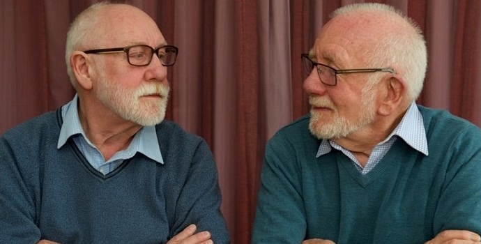 Englantilainen ilman veljiä tapasi kaksinkertaisen