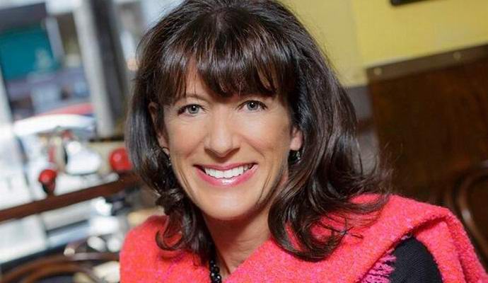 Australialainen lensi ympäri maailmaa etsimään täydellistä puolisoa