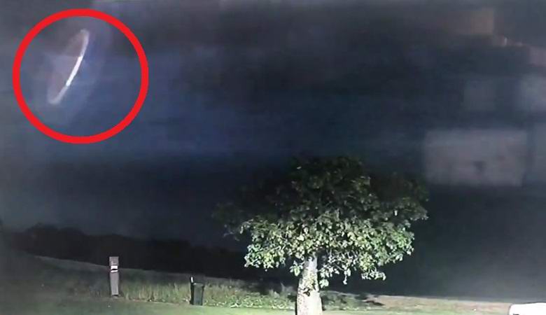 Australian poliisi paljasti salaperäisen taivaallisen poikkeavuuden