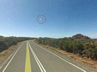 Ylimielisten ulkomaalaisten hyökkäys Australiaan