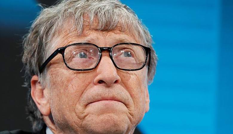 Bill Gates vastasi keinotekoista älyä ydinaseilla.