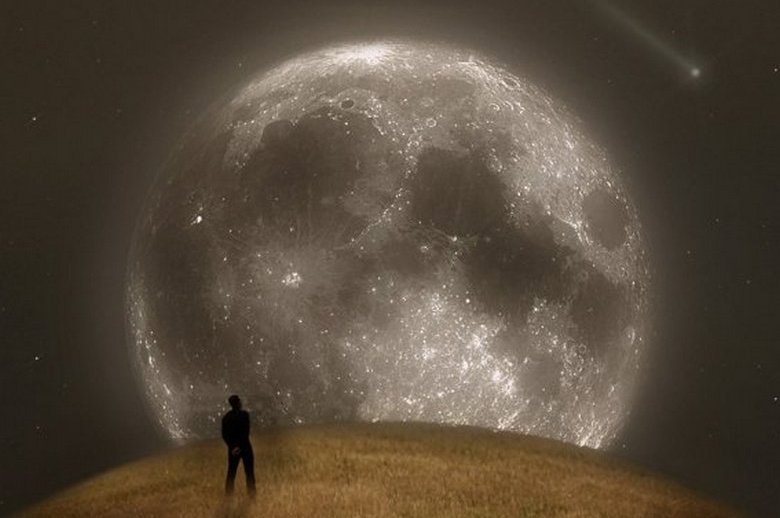 Entinen CIA: n lentäjä väittää, että Maa on vankilaplaneetta