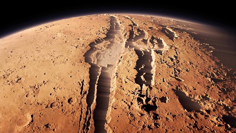Entinen NASA-työntekijä tunnusti sensaatiomaisen tunnustuksen Marsissa havaituista elämän merkkeistä