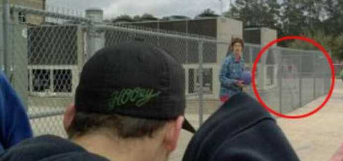 Pelkäävät haamuja - osta matkapuhelin ilman kameraa