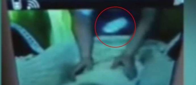 Brittiläinen valokuvasi haamu lapsensa pinnasängyn yläpuolelle