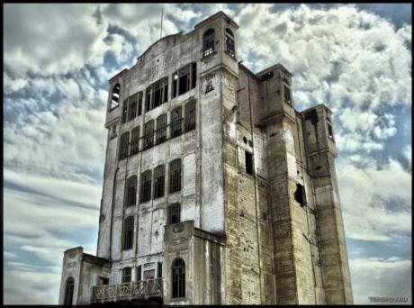 Tšeljabinskin opiskelijat pelkäävät haamun vanhasta hissistä