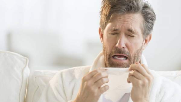 merkkejä aivastelua 