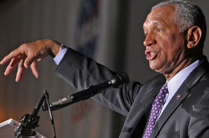 NASA: n johtaja ilmoittaa julkisesti ulkomaalaisten hyökkäyksestä