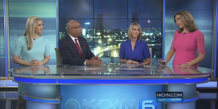 Kaksi UFOa vangittiin liveen KOIN 6 -uutiset