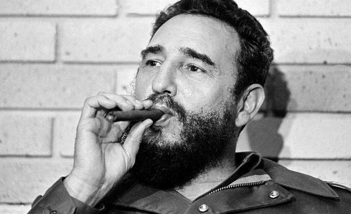 Fidel Castro kohtasi myös UFO: n
