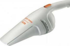 Pölynimurilla varustetut ryöstäjät puhdistivat huoltoaseman