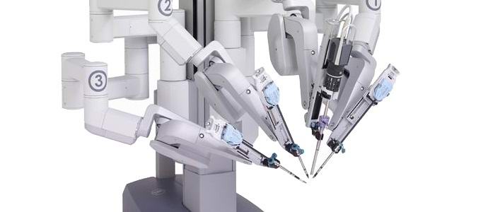 Kirurgiset robotit ovat tappaneet lähes puolitoista ihmistä viime vuosina.