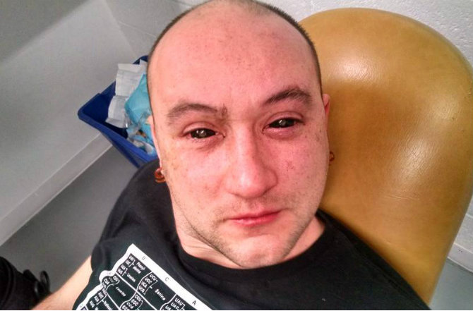 Haluatko opettaa silmäsi näkemään pimeässä? Ei hätää.