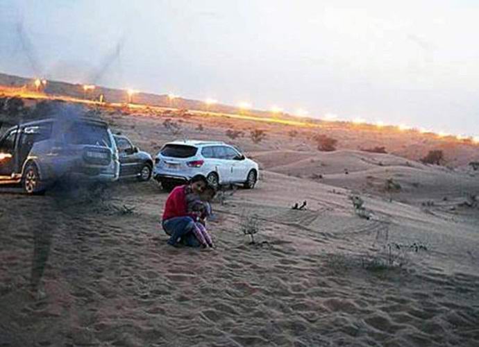 Intialainen valokuvasi vieraan seuraavasta maailmasta