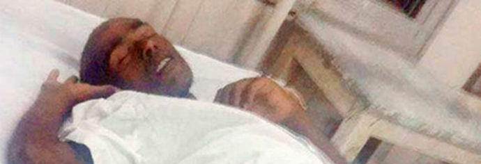 Intialainen ruusu nousi pöydälle morgissa