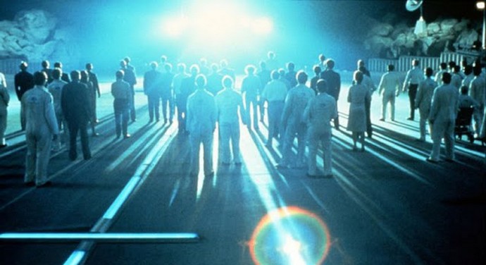 Muukalaiset varastavat aikaa, eikä vain sitä