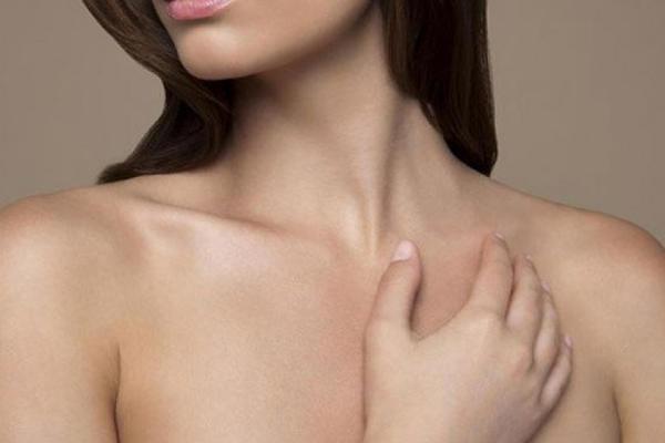 Mitä se tarkoittaa, jos vasen rinta kutisee 