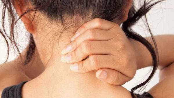 Miksi pään takaosa voi kutittaa? 