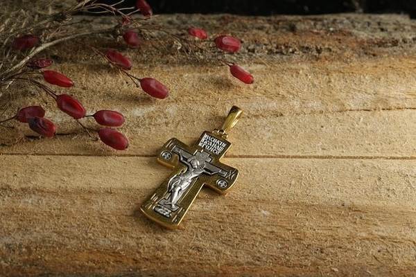 miksi menettää ristin 