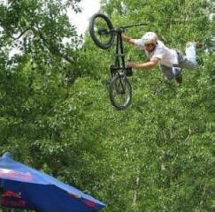 Kuinka ihminen kykenee tähän?