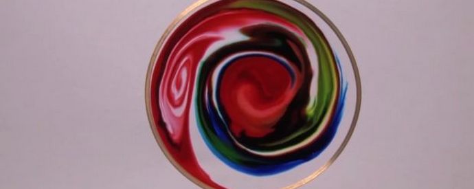 Kuinka vesi käyttäytyy nollapainolla