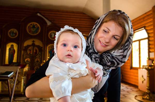 miksi tyttö ei voi kastaa ensimmäistä tyttöä 