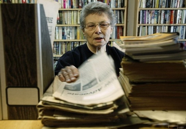 Pormestari, hän on kaupungin ainoa asukas - vanha nainen