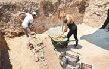 Arkeologit löysivät 4000 vuotta sitten omaan pääkallaansa hitsatut ihmisen aivot Turkin kaivauksissa