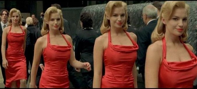 Ehkä elämme matriisissa?