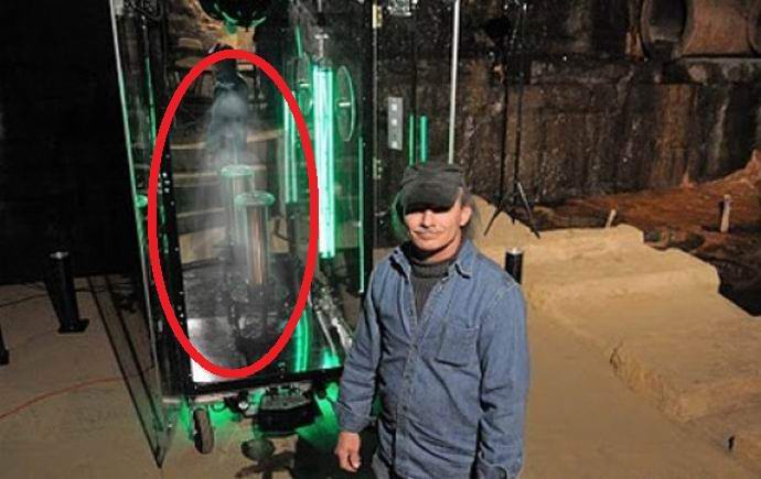 Voinko saada haamun?