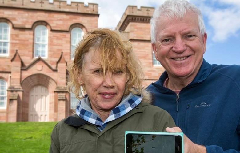 Hirviö valokuvataan jälleen Loch Nessissä