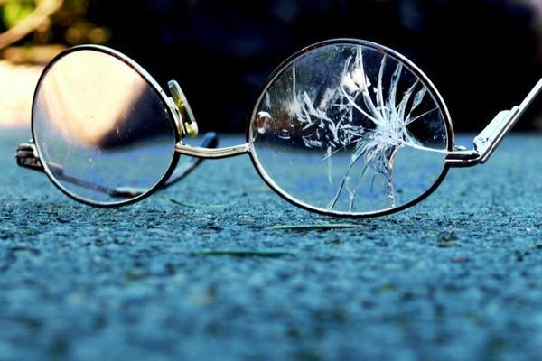 Missä se kaatui - sisä- tai ulkopuolella? 