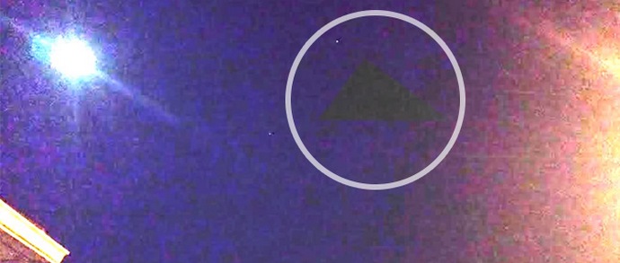 Epätavallinen ulkomaalainen alus ilmestyi Chicagon yli