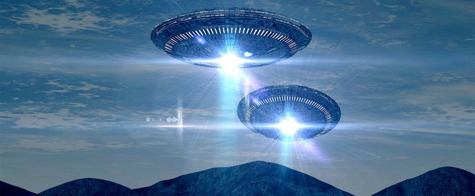 Koko laivastoa lentävät tuntemattomat esineet