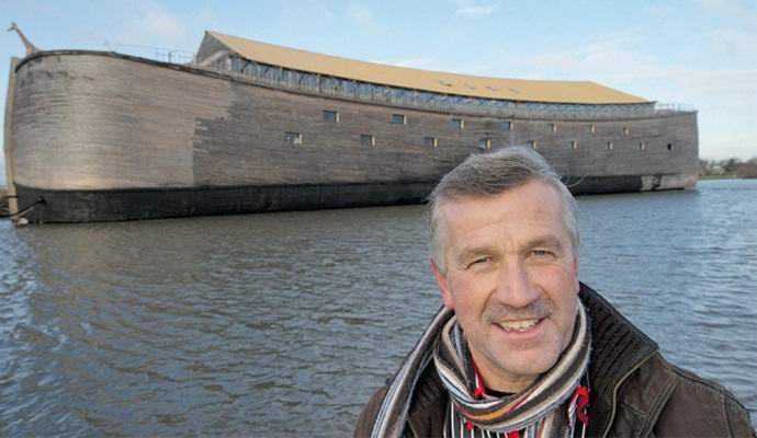 Hollantilainen rakensi tarkan kopion Nooan arkista