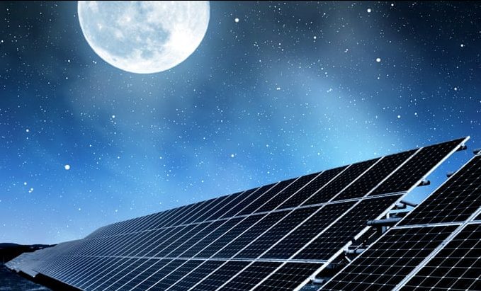 Uusi tutkimus: aurinkopaneelit voivat tuottaa energiaa yöllä 