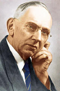 Edgar Cayce väitti, että salaperäinen manner nousee pian pohjasta