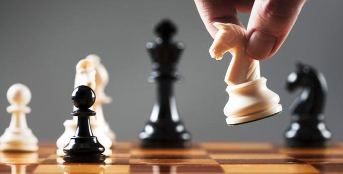 Yksi venäläinen voitti koko Kiinan joukkueen shakissa