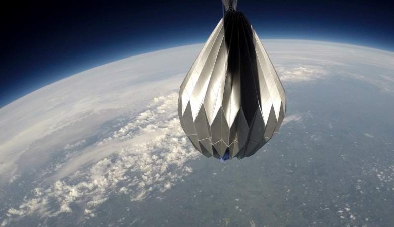 Ensimmäinen avaruushautaja - ensi kuussa