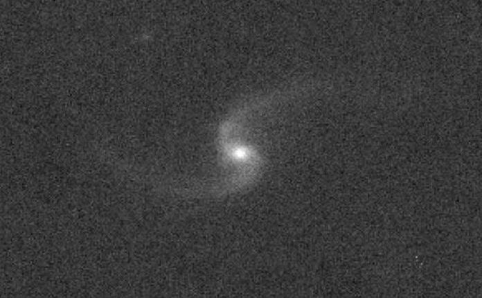 Ensimmäiset artikkelit mustan reiän ja neutronitähden törmäyksestä.  Tässä mitä emme nähneet 