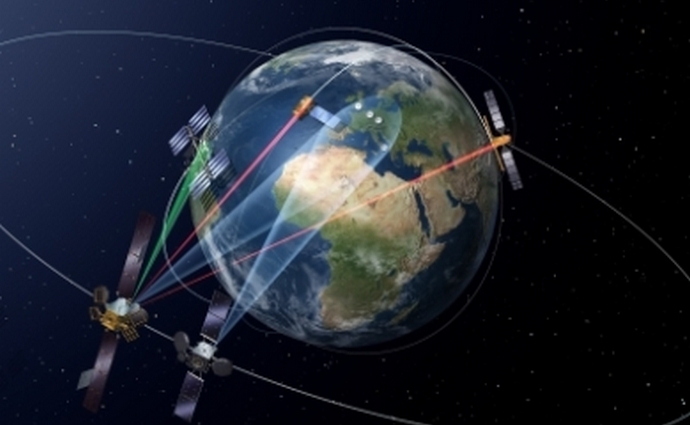 Ensimmäinen satelliitti, jossa on erittäin nopea laserlähetys