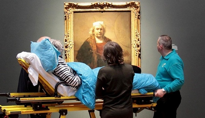 Kuolevan viimeinen toive on melkein pyhä.