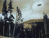 Seikkailut valokuvaamalla UFO: ta