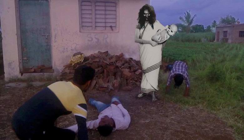 Ghost ajoi vain miehet kylästä